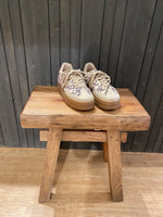 Sneakers i leomönster