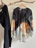 BLACK COLOUR Blus