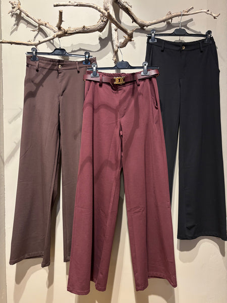 BLACK COLOUR Byxa i tre färger