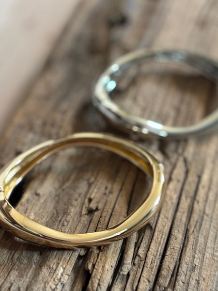 BLACK COLOUR Armband i två färger